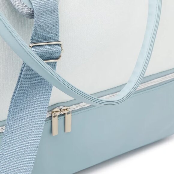 NEW Blue and White Weekender Tote Bag, Travel Duffel Bag - Picture 5 of 8